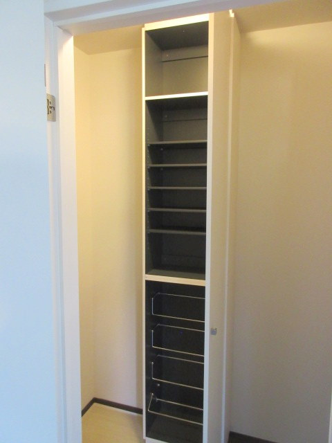 ウィステリアの玄関