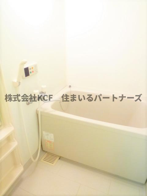 ジュネス合川の浴室