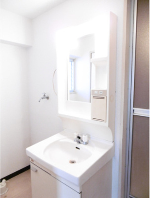 【洗面所】 | イーストハイツ高崎 | 使いやすい洗面所です