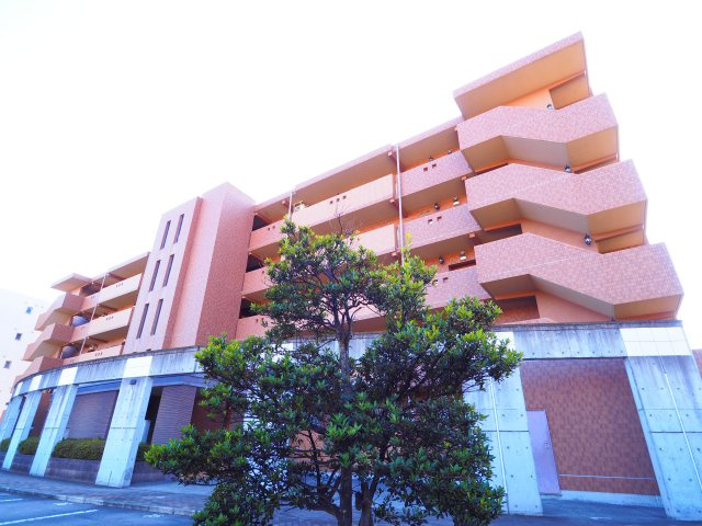 クレサンテーム