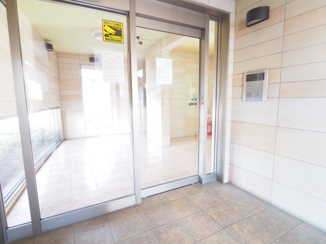 クレサンテームのロビー