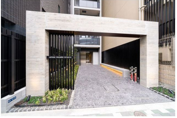 ルフォンプログレ四谷のエントランス|ルフォンプログレ四谷