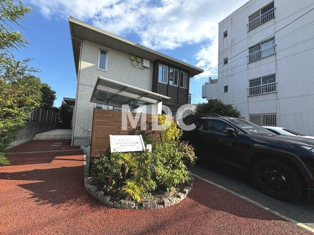 シャーメゾン庄町の外観