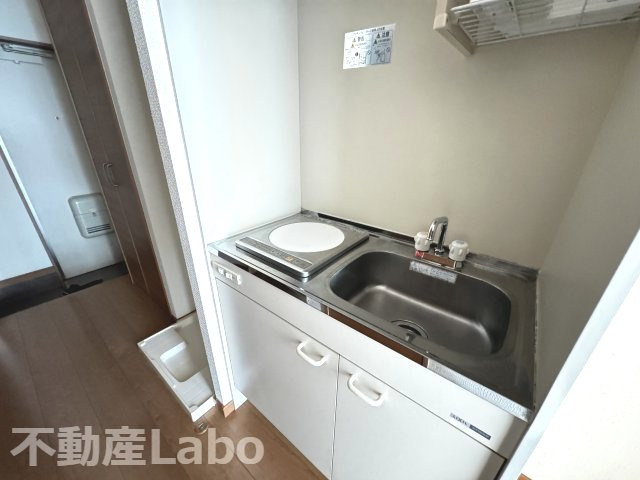 板野郡藍住町徳命字小塚のアパートのキッチン