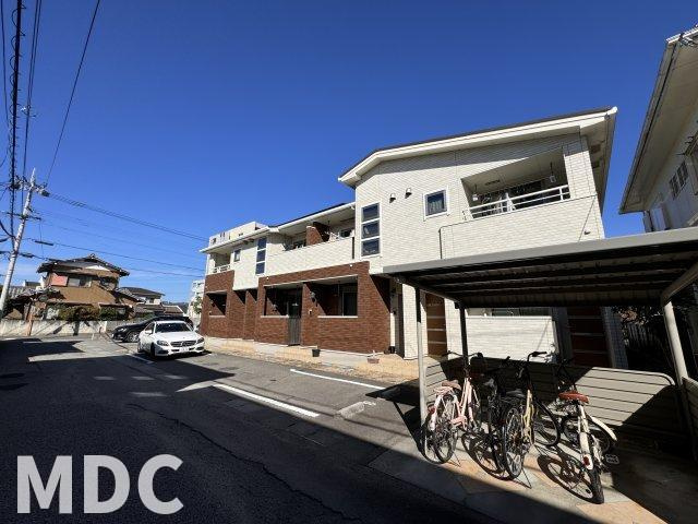 ミニヨンアンジュの駐車場