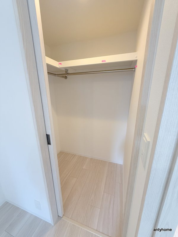 コンフォリア新大阪宮原Q　仲介手数料無料の収納