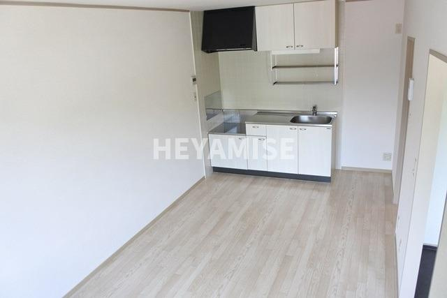 カームAPの居間・リビング|※室内画像は別号室のもの