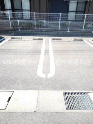 【駐車場】 | グランデール観音寺Ａ