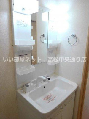 【洗面所】 | グランデール観音寺Ａ