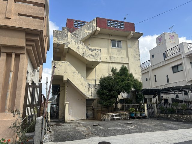 新垣アパートの外観