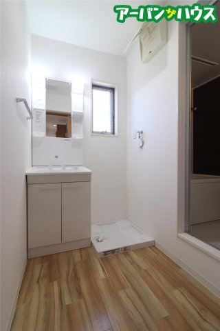 OCTO Casa OmachiIの洗面所