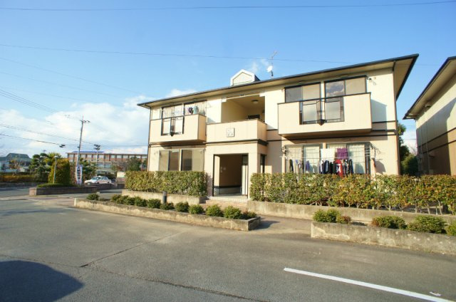 サンビレッジ久留米【キャッシュバック対象物件】の外観|建物外観を気になさる方へ、見た目の良い物件です