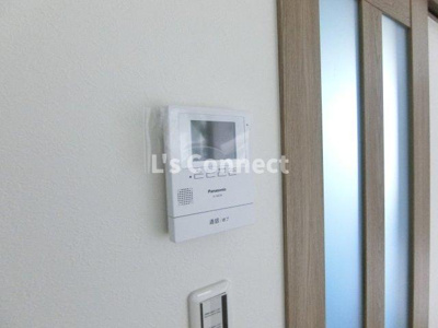 【セキュリティ】 | 大代貸家Ｄ | 突然の来客時もＴＶモニターホンでしっかり確認。