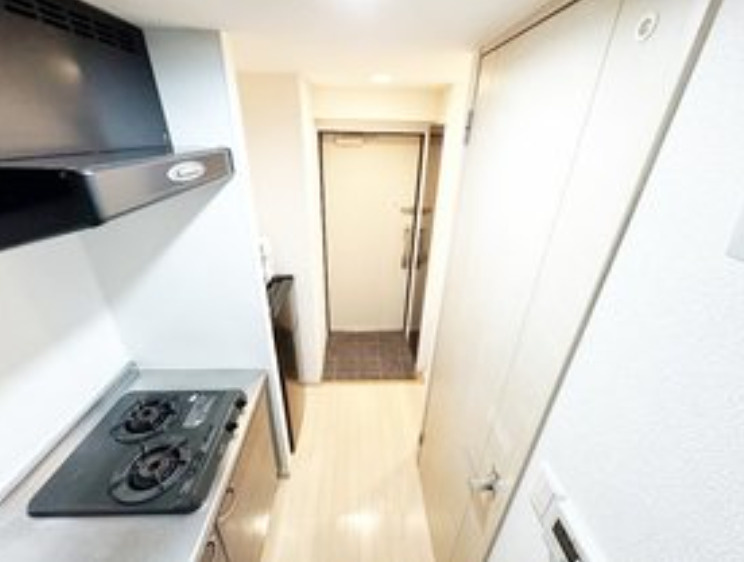 プレール・ドゥーク津田沼の玄関