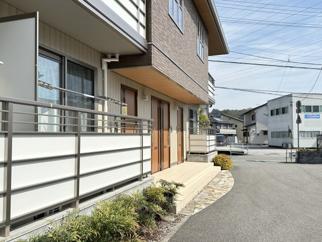 シャーメゾン ルフレのエントランス