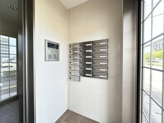 グラシアスのエントランス