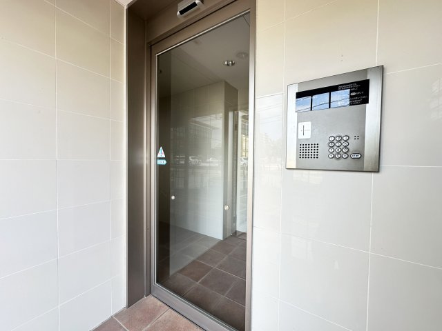 グラシアスのエントランス