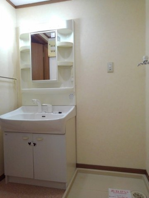 【洗面所】 | ポワクールＦ