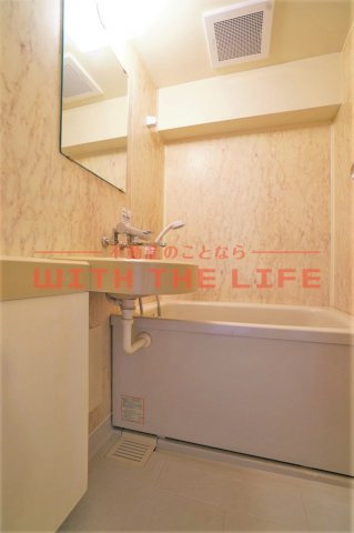トーカンキャステール通町【キャッシュバック対象物件】の浴室|落ち着いた空間のお風呂です
