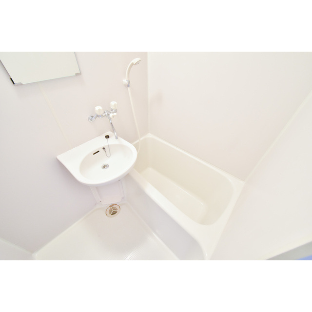 第2秋葉ビル【キャッシュバック対象物件】の浴室