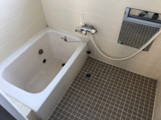 【浴室】 | 盛岡市上太田岡沼11-13　中古住宅