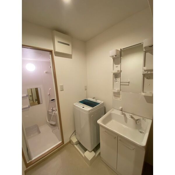 朱雀館の洗面所