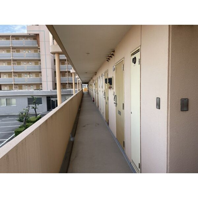 【エントランス】 | Avorio上矢田