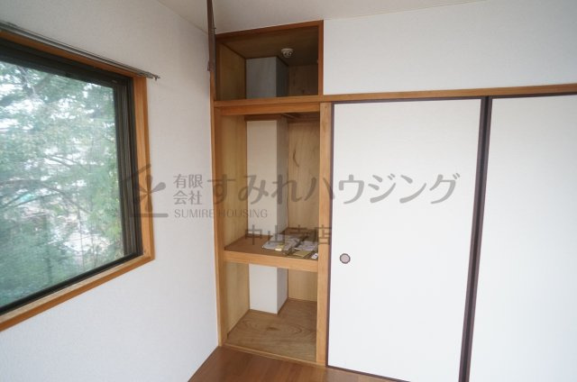 サンハイツ坂末の収納