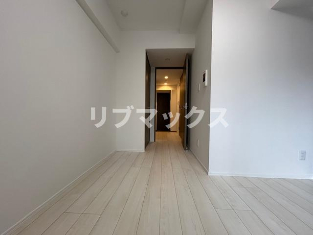 【居間・リビング】ＬＵＭＥＥＤ横濱末吉町