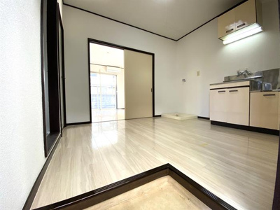 【キッチン】 | 姫子ハイツ | きれいなキッチンです