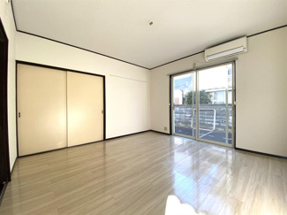 【居間・リビング】 | 姫子ハイツ | ゆったりとした居間です