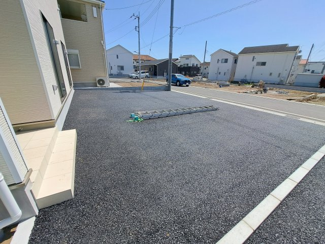 新築　前橋市青柳町第25　クレイドルガーデン　１号棟の駐車場|現地写真　駐車スペースは並列2台分可能です！
