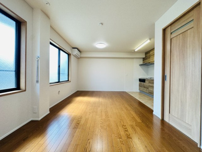 【居間・リビング】 | 笹堀B