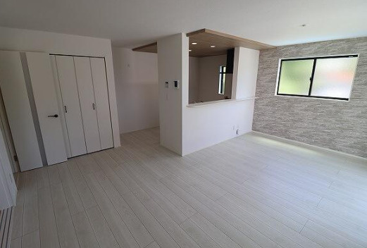 【居間・リビング】 | 野市町父養寺