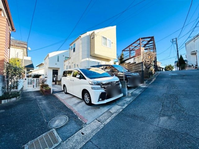 【前面道路含む現地写真】 | 田園都市線「宮崎台」築浅中古戸建