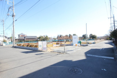 【前面道路含む現地写真】 | 三郷市高州全3棟2号棟