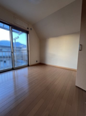 【洋室】 | 大津市唐崎1丁目22-4　中古戸建 | 2階洋室