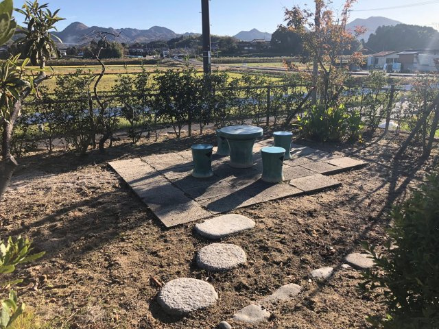 斐川町荘原N邸貸家の庭|月見台