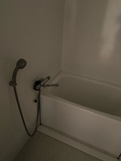 クレセント垂水の浴室