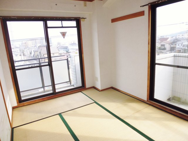 ラポール大観の和室