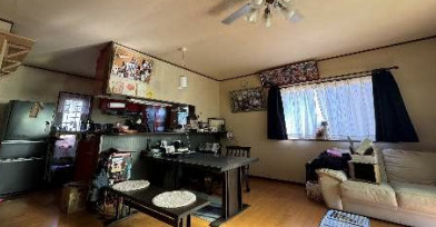 【居間・リビング】 | 本庄市児玉町児玉　中古戸建