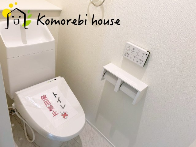 北本西高尾7丁目　24‐1期　新築一戸建て　リナージュ　02のトイレ|トイレです