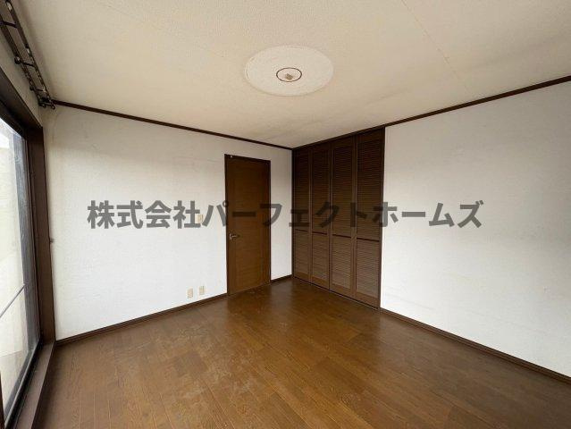東香里南町戸建　賃貸の洋室|スタンダードな洋室です