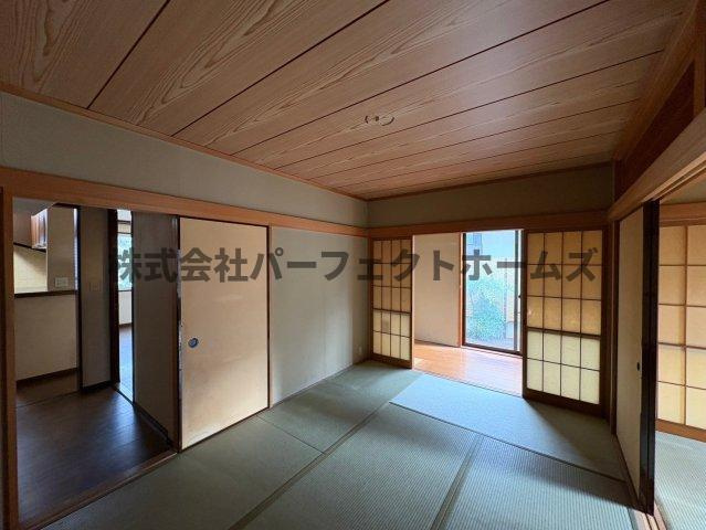 東香里南町戸建　賃貸の和室|来客時にも便利な和室付き