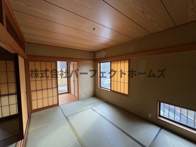 東香里南町戸建　賃貸の和室|和室です