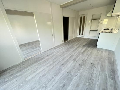 【居間・リビング】 | ヴィラみどり