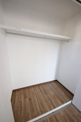 【収納】 | ラ・メール鴻巣 | ※同タイプの別の部屋の写真です。