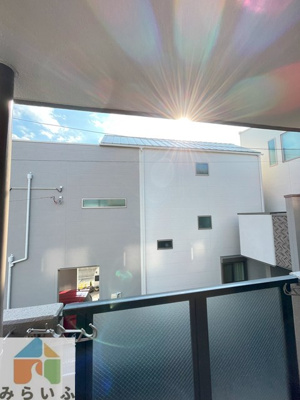 【展望】 | 春里壱番館