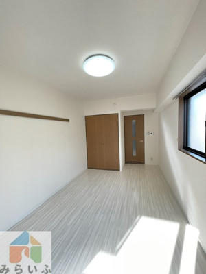 【居間・リビング】 | 春里壱番館