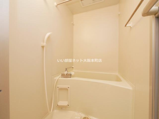 KDXレジデンス難波の浴室